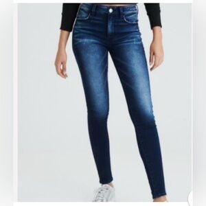 American Eagle Outfitters Blue Skinny Jeans with Modern Wash
